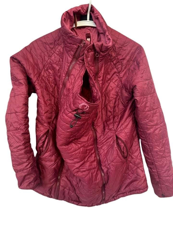 Tragejacke, Daune leicht, XS, Mamalila, weinrot
